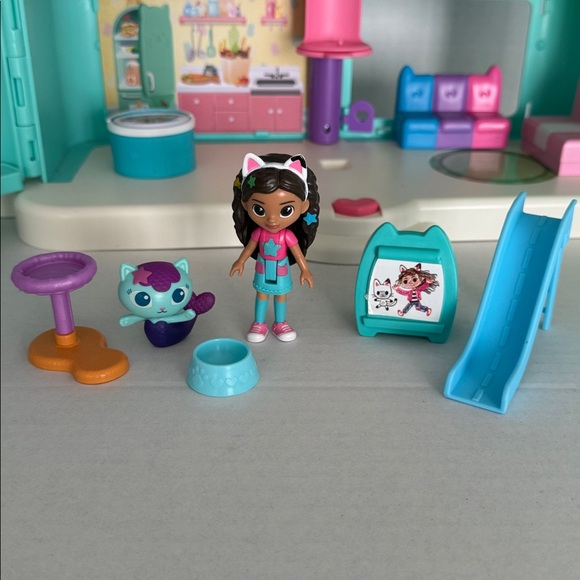 Gabby’s Dollhouse Purrfect Sounds Musical House Figures Furniture Accessories - Picture 4 of 14